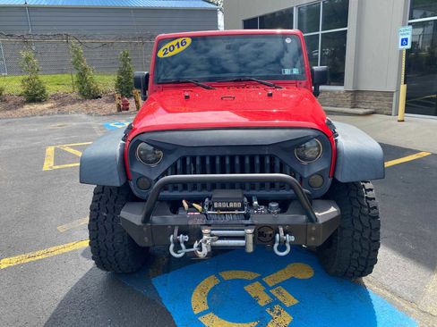 Used 2016 Jeep Wrangler Unlimited Sport AWD/4WD image 10