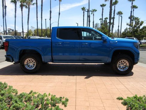 Used 2023 GMC Sierra 1500 Elevation AWD/4WD image 5