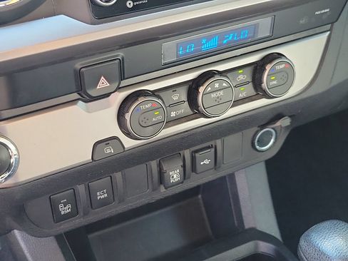 Used 2023 Toyota Tacoma SR5 w/ Technology Package RWD image 26