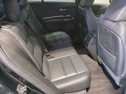 Used 2023 Cadillac XT4 Luxury w/ Cold Weather Package image 27