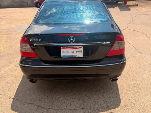 Used 2008 Mercedes-Benz E 350 Sedan image 4