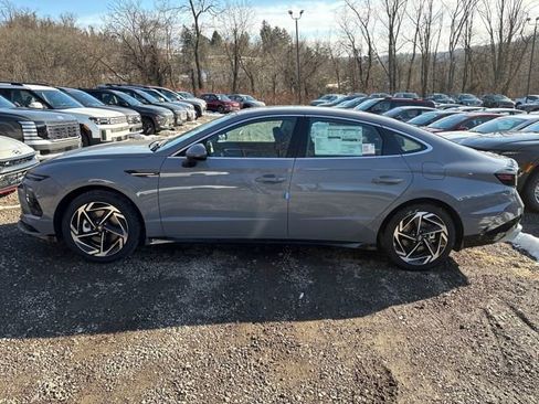 New 2026 Hyundai Sonata SEL image 2