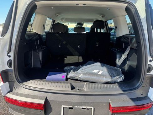 New 2026 Hyundai Santa Fe SE AWD/4WD image 8