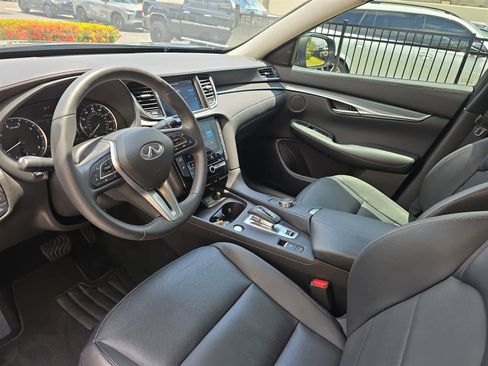 Certified 2024 INFINITI QX50 Luxe image 15
