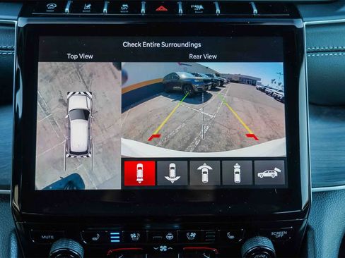 New 2025 Jeep Grand Cherokee L Limited w/ Luxury Tech Group II image 26