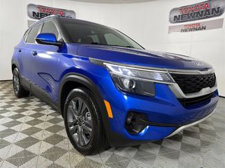 Used 2023 Kia Seltos S video 1