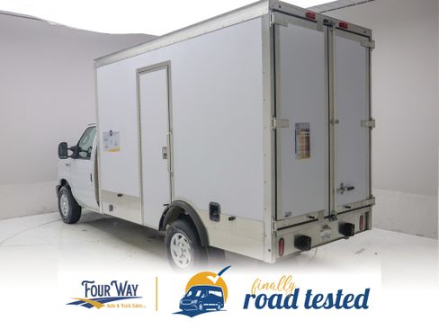 Used 2023 Ford E-350 and Econoline 350 Super Duty w/ Power Windows & Locks Group RWD image 5