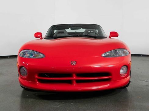 Used 1992 Dodge Viper RT/10 image 3