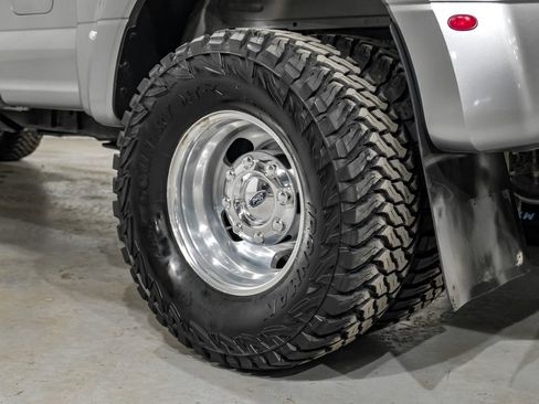 Used 2022 Ford F350 Lariat w/ Lariat Ultimate Package AWD/4WD image 63