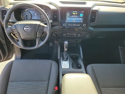 Used 2022 Nissan Frontier S w/ Technology Package image 17