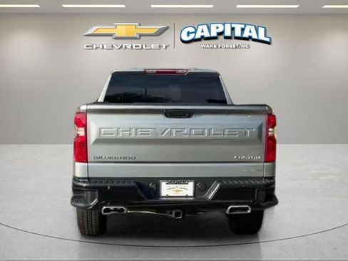 Used 2024 Chevrolet Silverado 1500 Custom Trail Boss AWD/4WD image 5