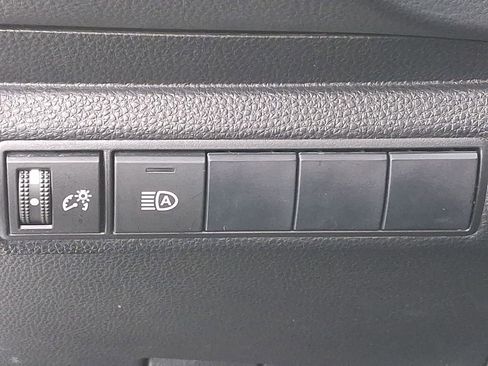 Used 2021 Toyota Corolla SE image 23