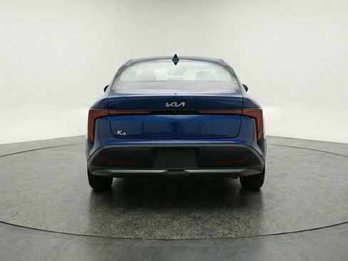 Used 2025 Kia K4 LXS image 7