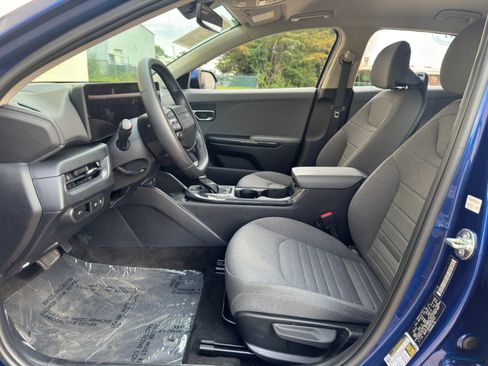 Used 2025 Kia K4 EX FWD image 14