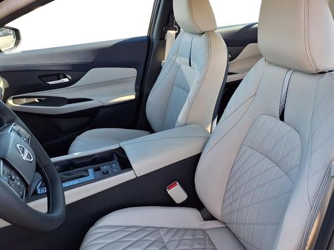 New 2026 Nissan Sentra SL w/ Floor Mat Package image 20