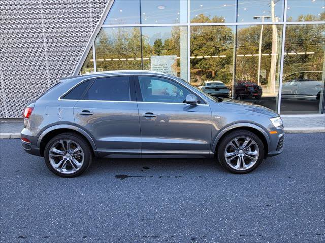 Used 2017 Audi Q3 2.0T Prestige w/ Prestige Package AWD/4WD image 3