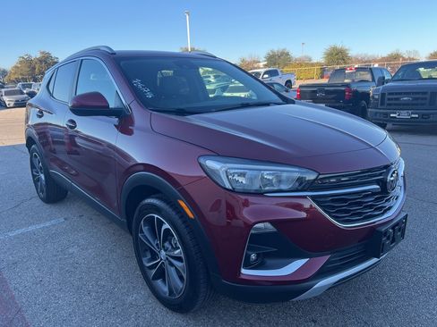 Used 2023 Buick Encore GX Select image 3