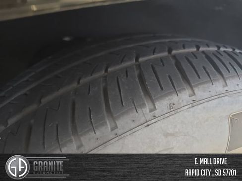 Used 2024 Jeep Wagoneer Series III AWD/4WD image 27