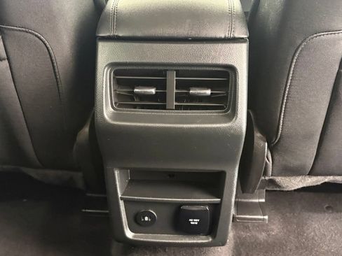 Used 2023 Ford Edge SEL w/ Convenience Package AWD/4WD image 28