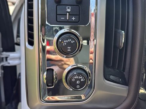 Used 2018 GMC Sierra 1500 SLT image 14