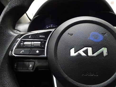 Used 2023 Kia Forte LXS image 23