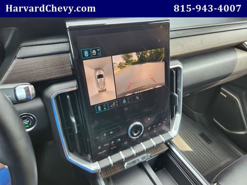 Used 2024 GMC Acadia Denali w/ LPO, Floor Liner Package image 10