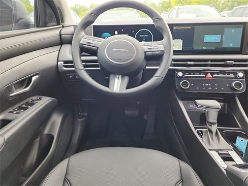 New 2025 Hyundai Tucson SEL image 12