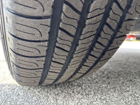 Used 2019 Buick Envision Preferred image 12