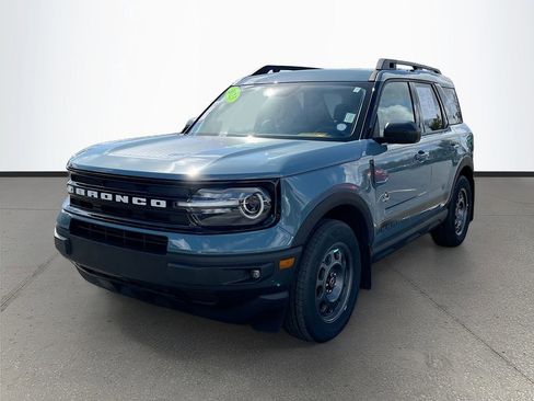 Used 2023 Ford Bronco Sport Outer Banks image 3