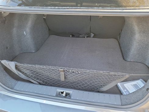 New 2025 Nissan Versa SR w/ Trunk Package image 3