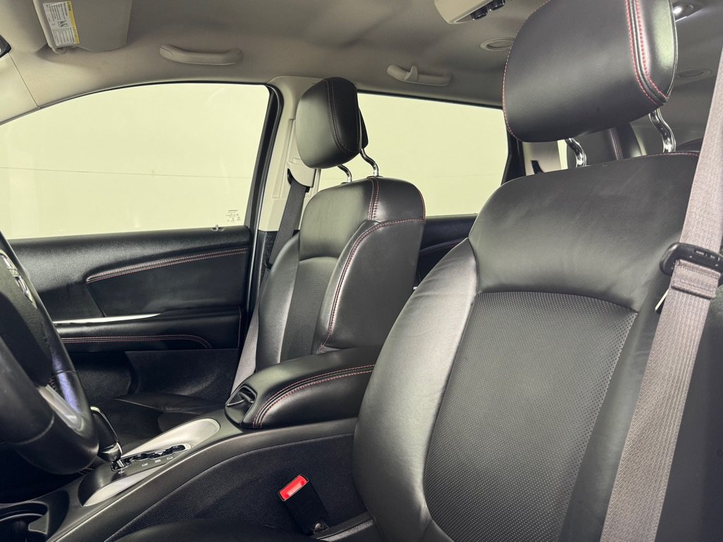 Used 2017 Dodge Journey GT w/ Driver Convenience Group FWD image 12