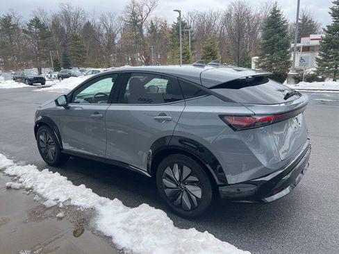 Used 2025 Nissan Ariya Platinum image 41