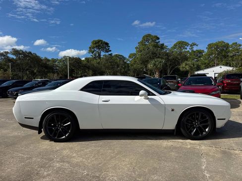 Used 2019 Dodge Challenger R/T Scat Pack w/ Shaker Package image 2
