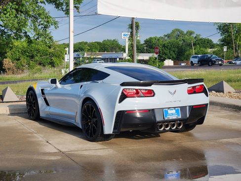 Used 2018 Chevrolet Corvette Grand Sport RWD image 7