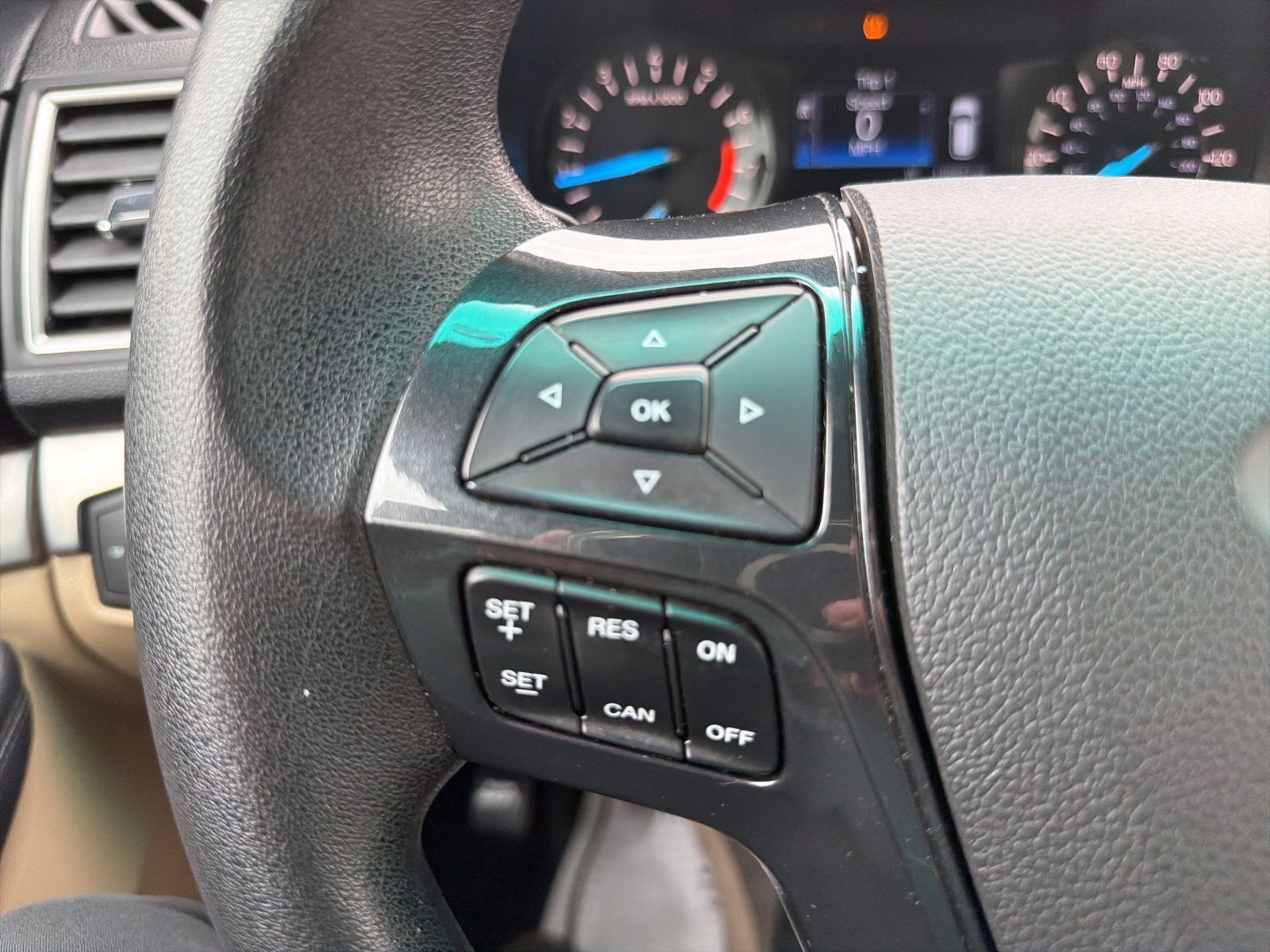 Used 2016 Ford Explorer 4WD image 14