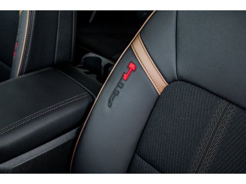 New 2026 GMC Canyon AT4 image 24