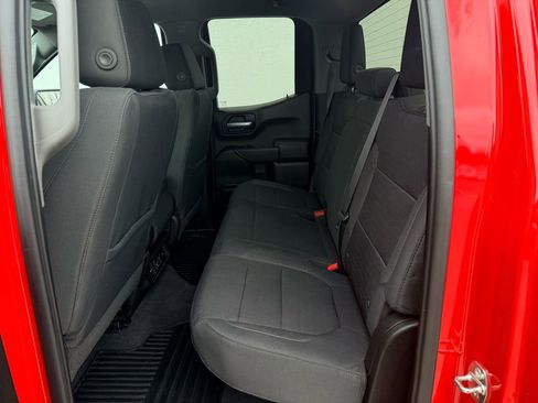 Used 2019 Chevrolet Silverado 1500 LT w/ All-Star Edition image 13