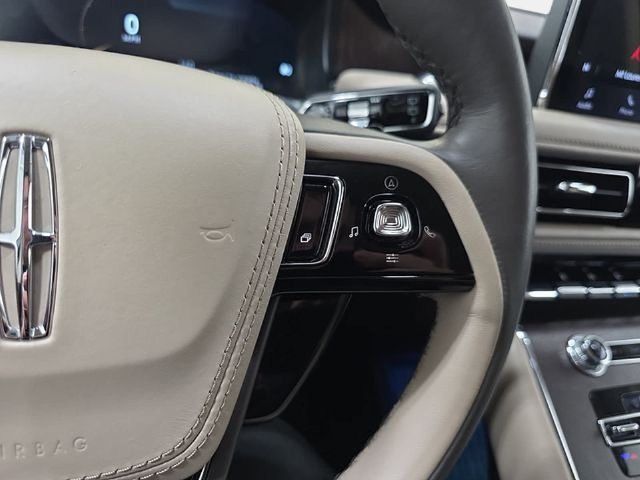 Certified 2023 Lincoln Aviator Reserve w/ Elements Package Plus AWD/4WD image 14