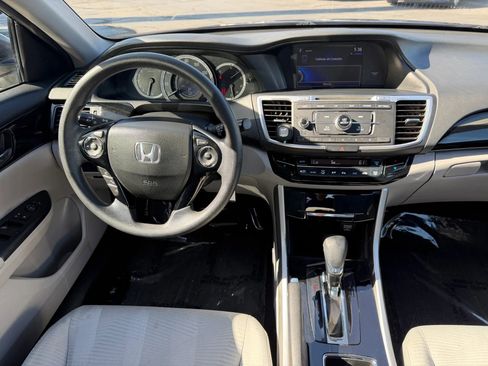 Used 2017 Honda Accord LX image 20