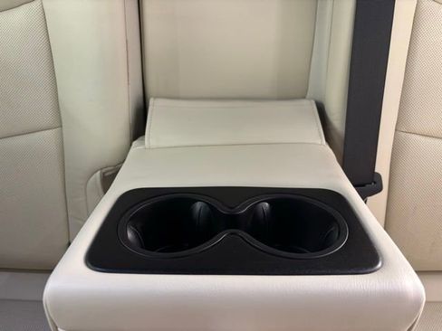 Used 2020 Cadillac XT6 Sport image 18