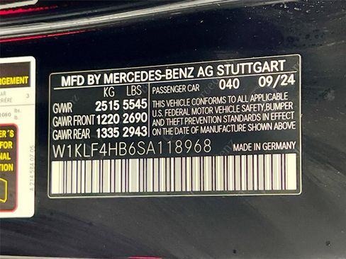 Used 2025 Mercedes-Benz E 350 4MATIC Sedan image 29