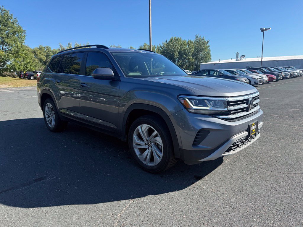 Used 2021 Volkswagen Atlas SE w/ Panoramic Sunroof Package FWD image 1