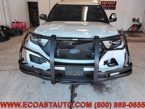 Used 2022 Ford Explorer 4WD Police Interceptor image 5