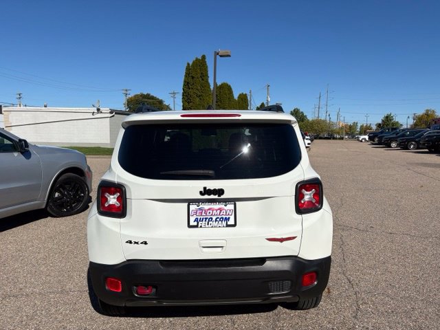 Used 2023 Jeep Renegade Trailhawk AWD/4WD image 4