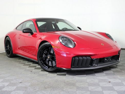Used 2025 Porsche 911 Carrera 4 GTS image 9