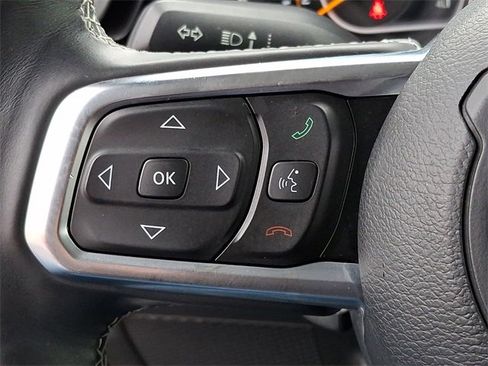 Used 2018 Jeep Wrangler Unlimited Sahara w/ Cold Weather Group image 21