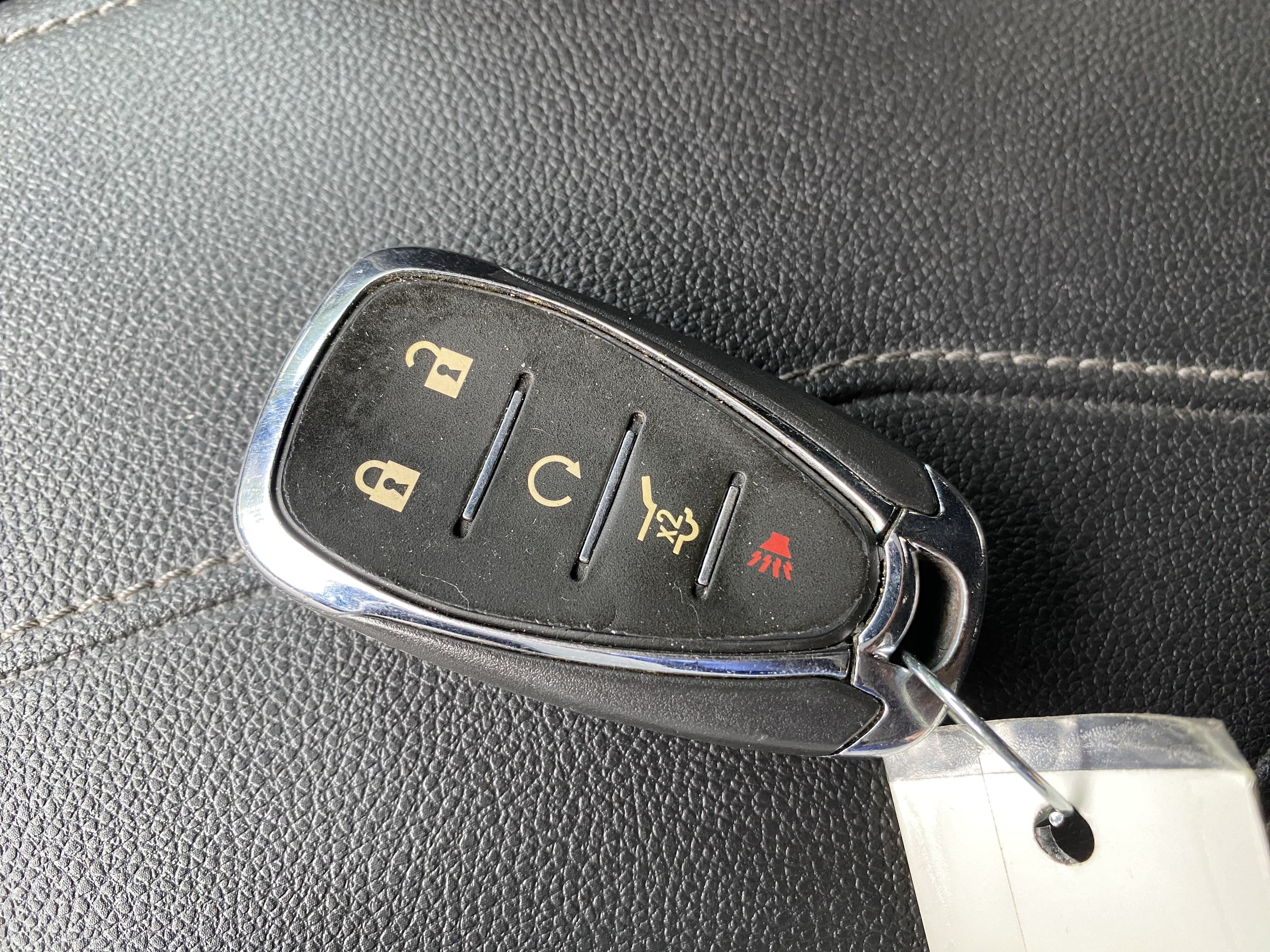 Used 2023 Chevrolet Traverse LT FWD image 38