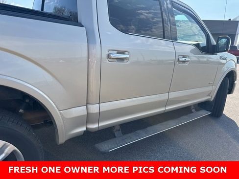 Used 2017 Ford F150 Platinum w/ Equipment Group 701A Luxury image 13