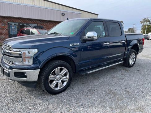 Used 2018 Ford F150 Lariat w/ Equipment Group 502A Luxury image 2