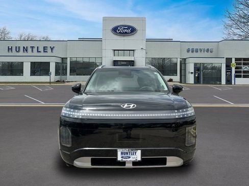 Used 2026 Hyundai Ioniq 9 Limited AWD/4WD image 2